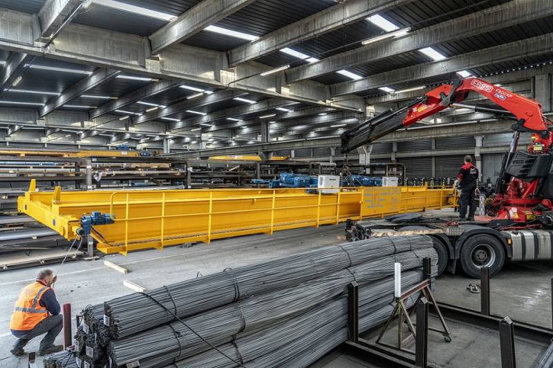 Installation d'outil de levage : pont roulant