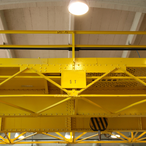 Optimisez vos processus industriels avec les ponts roulants LCI : des solutions de levage sur mesure pour vos besoins